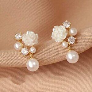 Pearl Floral Drop Earrings
